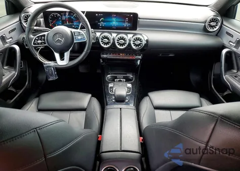 2020 Mercedes-Benz A 220 z USA, uszkodzony, nr VIN WDD3G4EB5LW037756